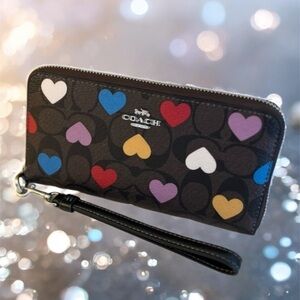 Coach Multicolor Heart Print Wristlet/Wallet. Long Zip. NWT